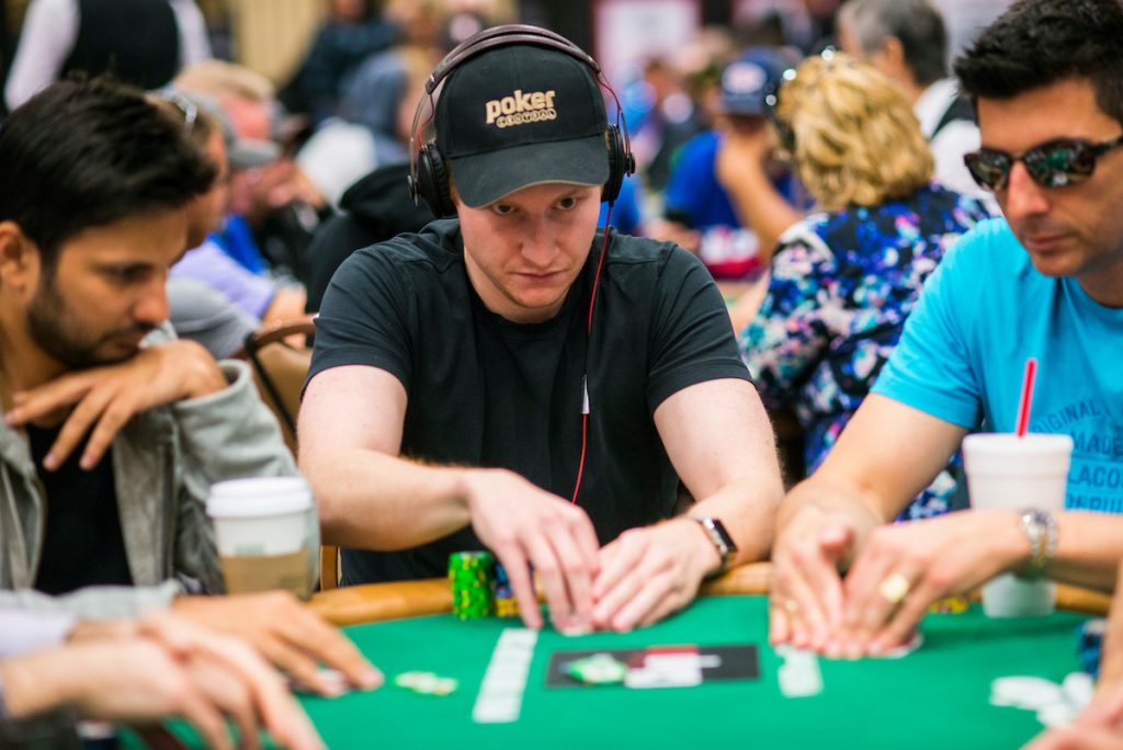 Sam Simmons - an avid poker player himself as well - during the 2016 World Series of Poker