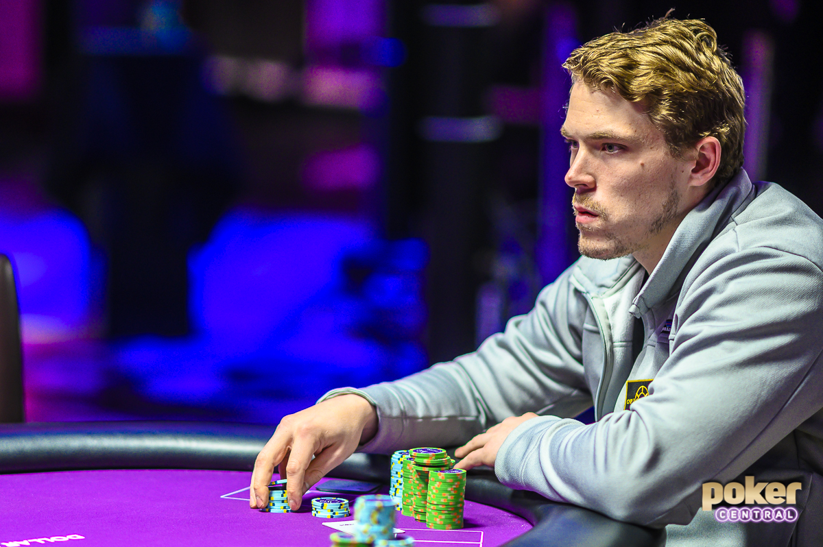 Alex Foxen went on a massive run during Day 2 of Super High Roller Bowl V.