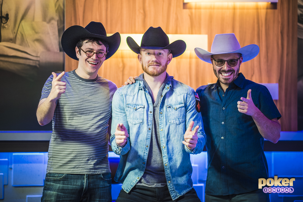 Dan Smith is known to show up from time to time with his cowboy hat, gifted by none other than the legendary Doyle Brunson. For the $100,000 Main Event, Smith decided to return the favor, gifting hats to Ike Haxton and Jason Koon prior to starting on Day 1.