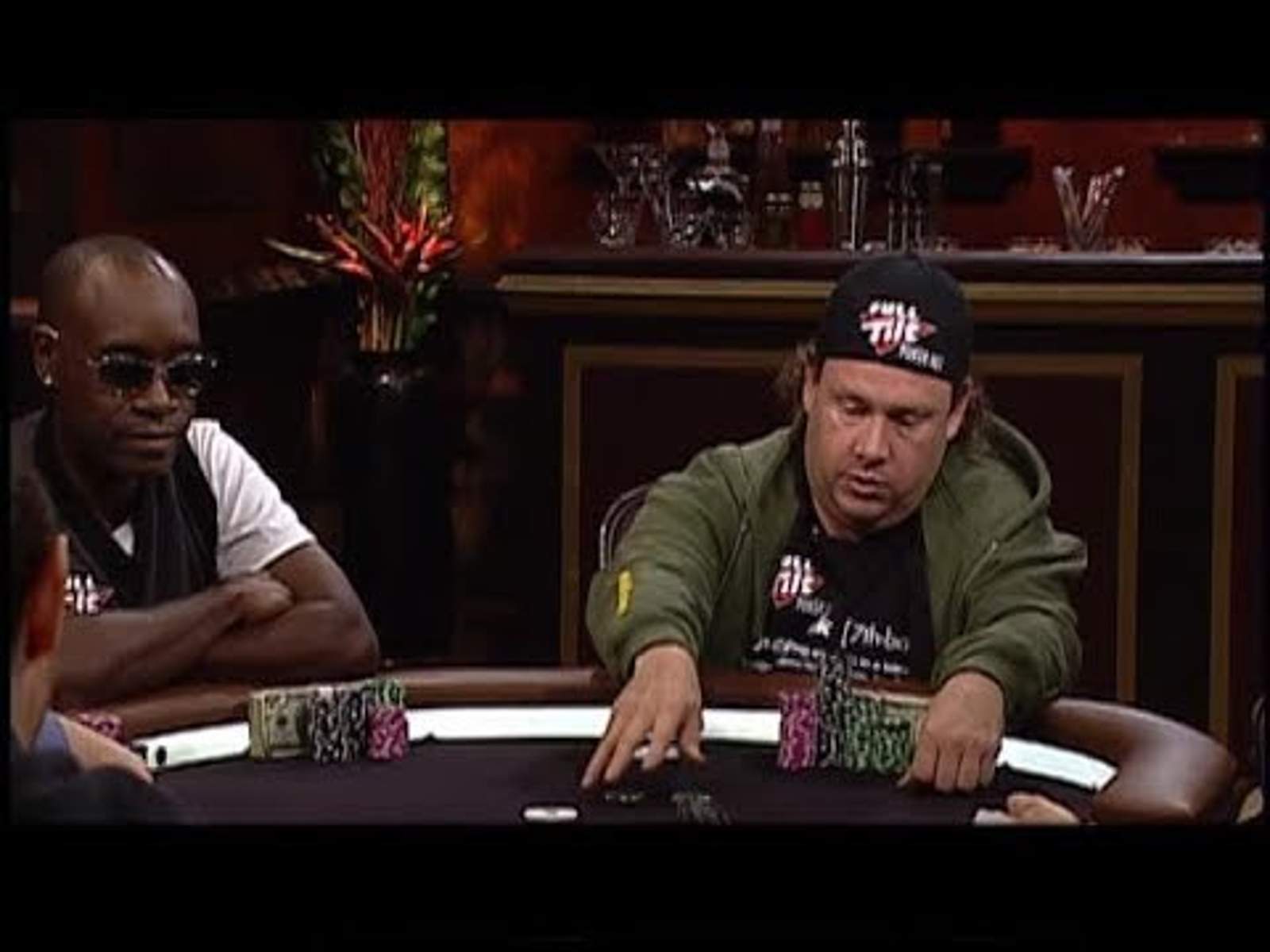 Don Cheadle Leads The Celebrities Against The Pros