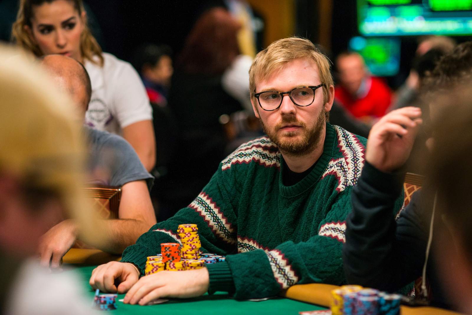 Jiachen Gong Leads PSCP Main Day 1B