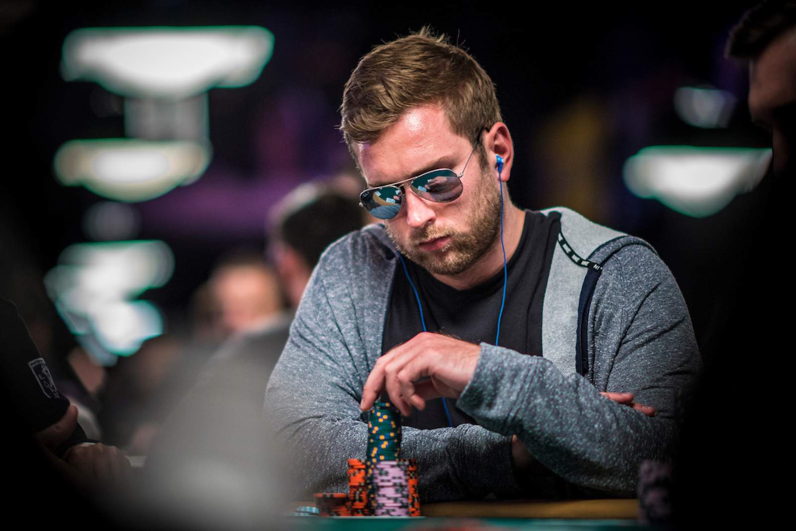 Men Lie Women Lie Numbers Don't: WSOP Main Event Day 5 Edition