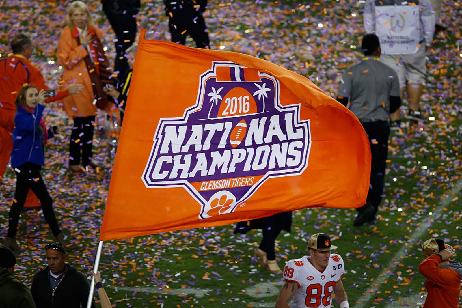 Socializing the College Football National Championship