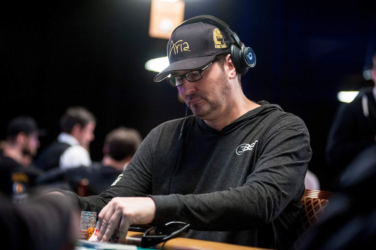 Playing the One Drop High Roller Money Bubble