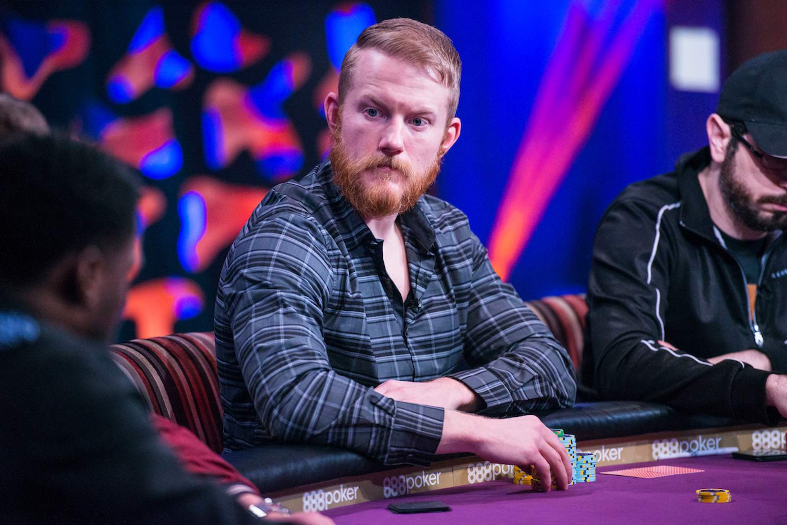 Jason Koon Crushes Round 2 of "High Stakes Hybrid"