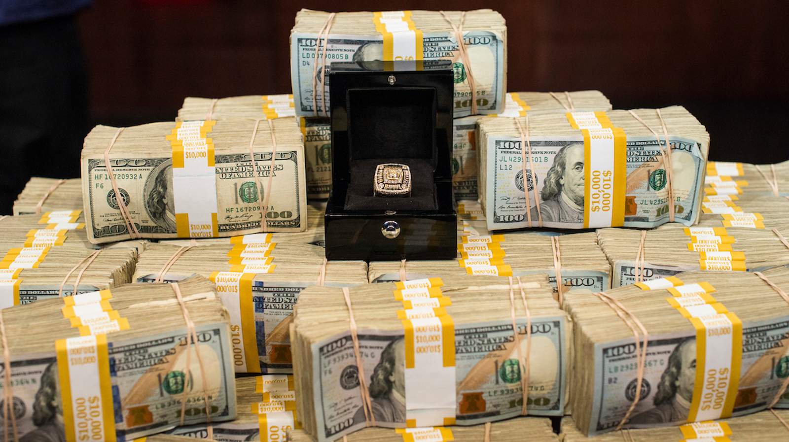 Super High Rollers Ready For Registration