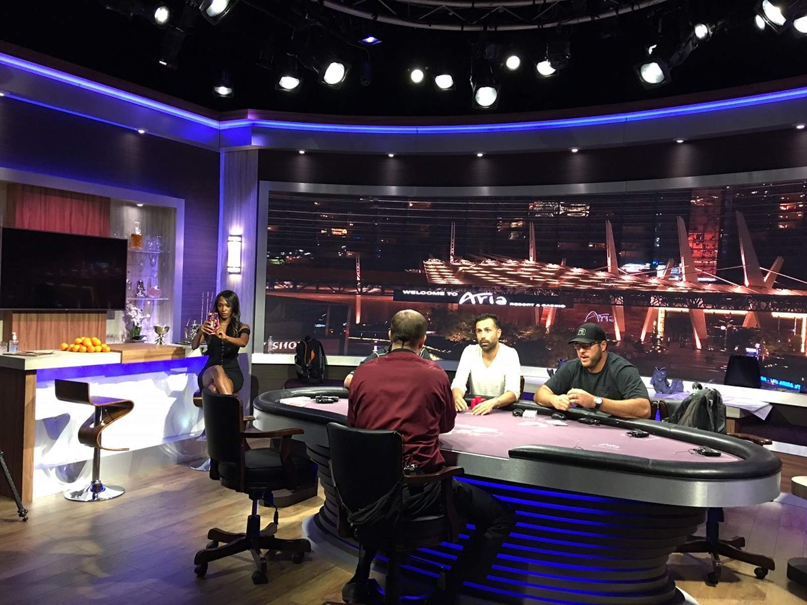 Poker After Dark: Preview of New Set