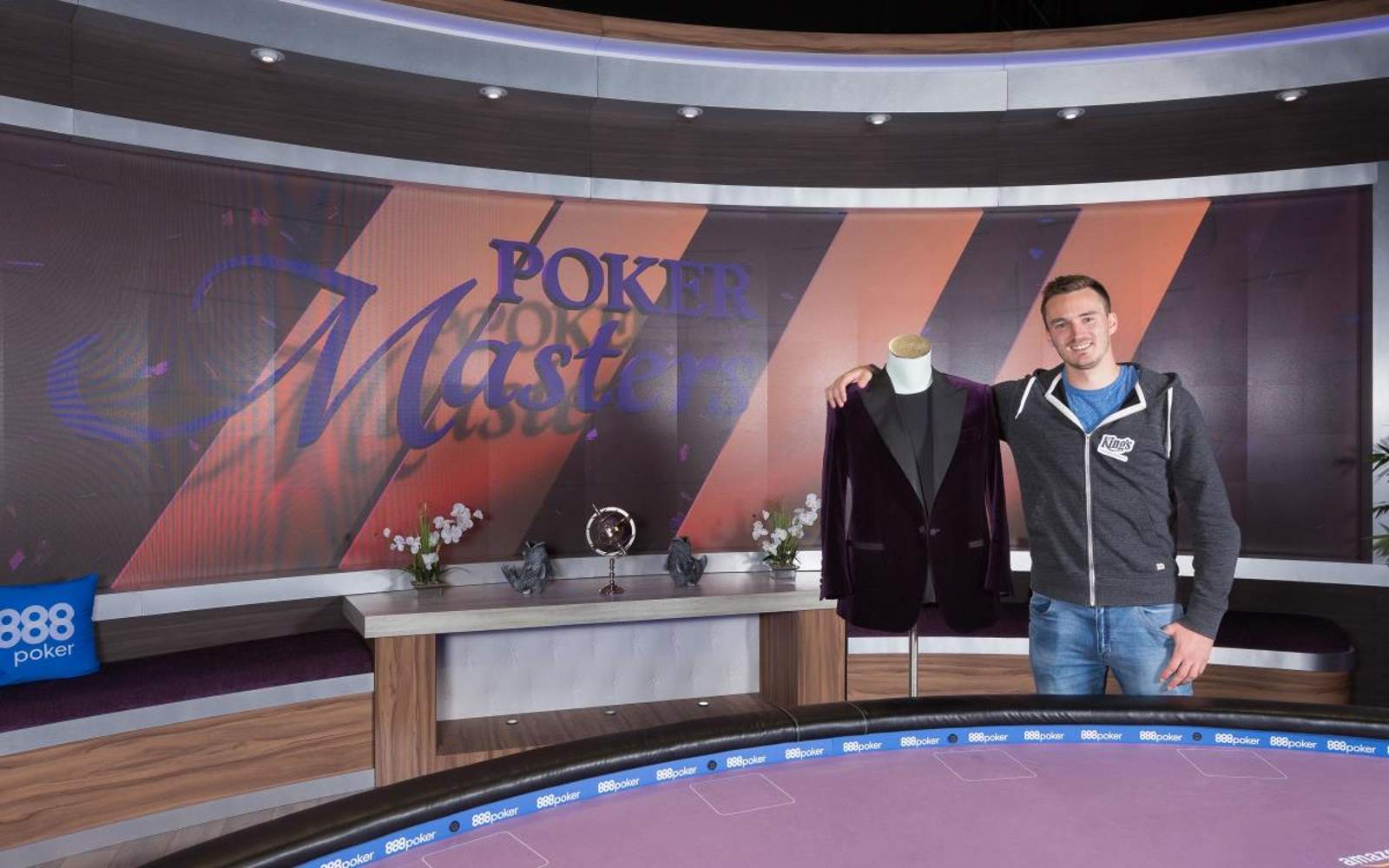 Steffen Sontheimer Secures Poker Masters Purple Jacket