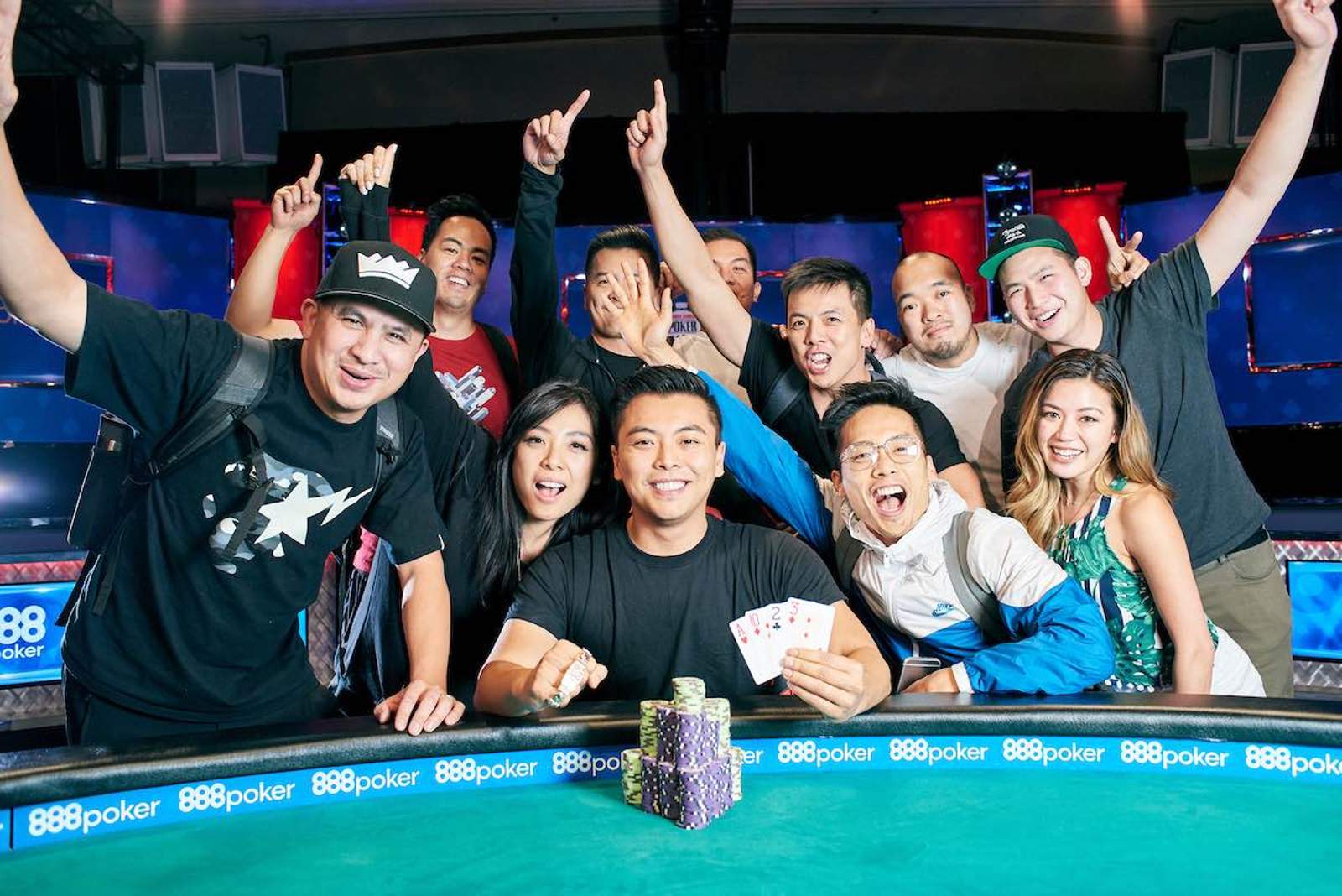 Tommy Le Steals the Show and Wins $10k PLO Championship