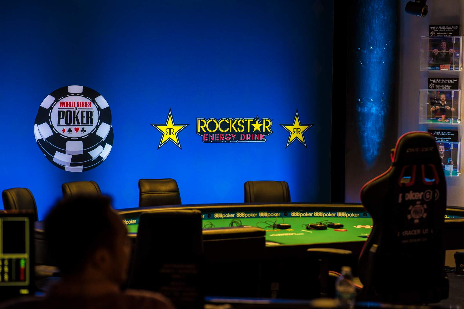 $1,500 No Limit Hold'em Final Table Live on Twitch