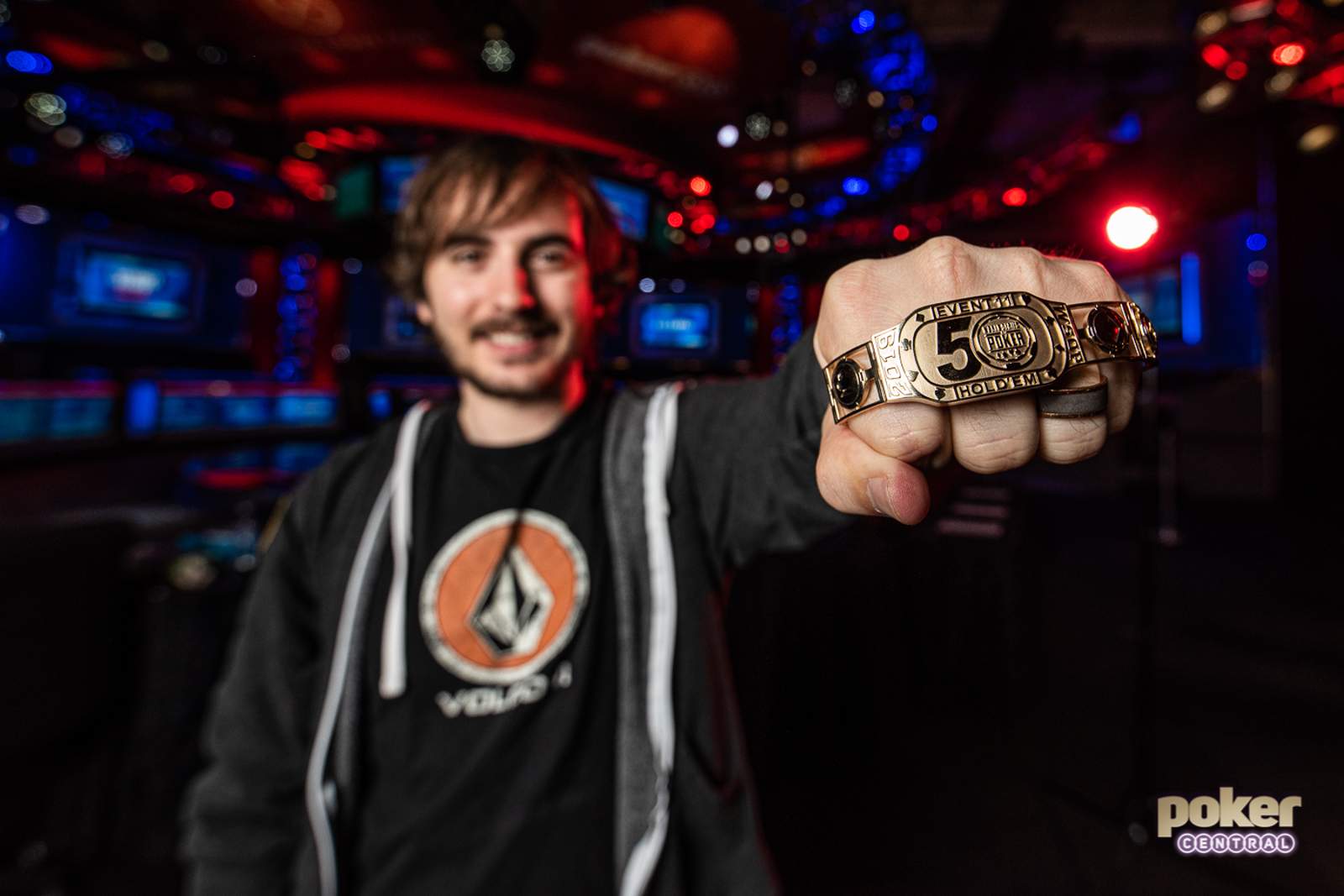 WSOP Report Day #9 - Strelitz Claims $5k NLHE Bracelet After Epic Heads-Up Battle