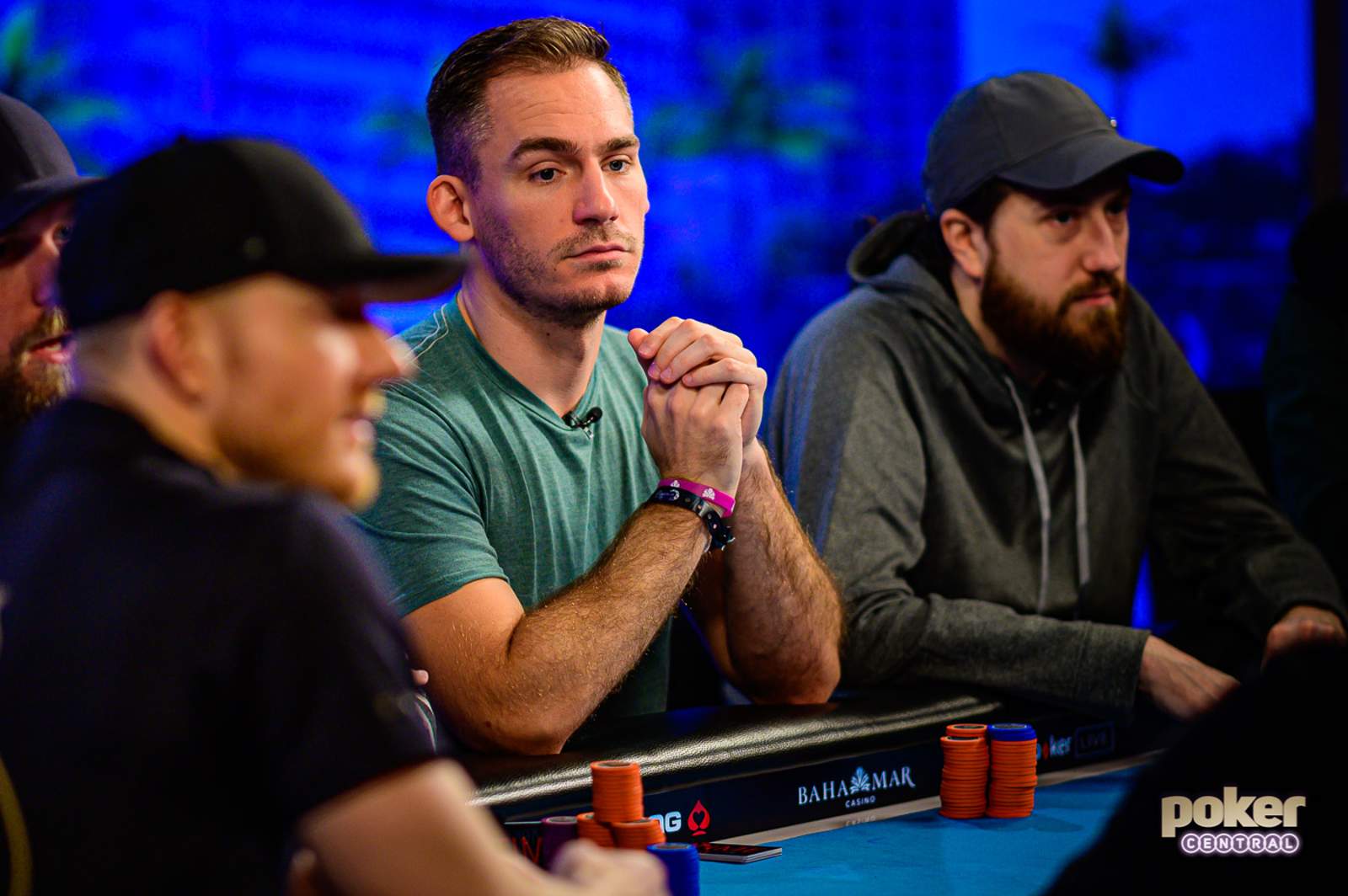 Justin Bonomo Locks Up $622,634 Win in the SHRB Online Series