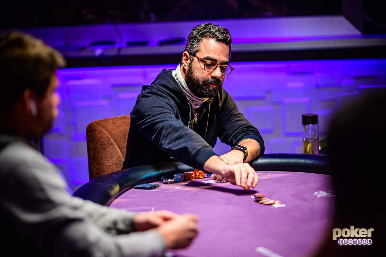 Orpen Kisacikoglu Leads Event #8 Final Table