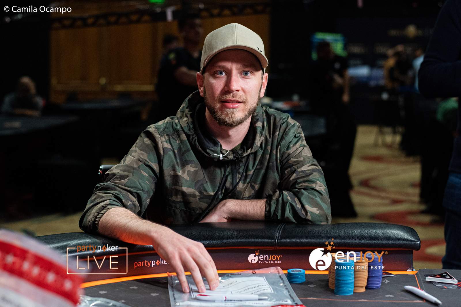 MacPhee & Romero in Strong Contention for partpyoker High Roller Title