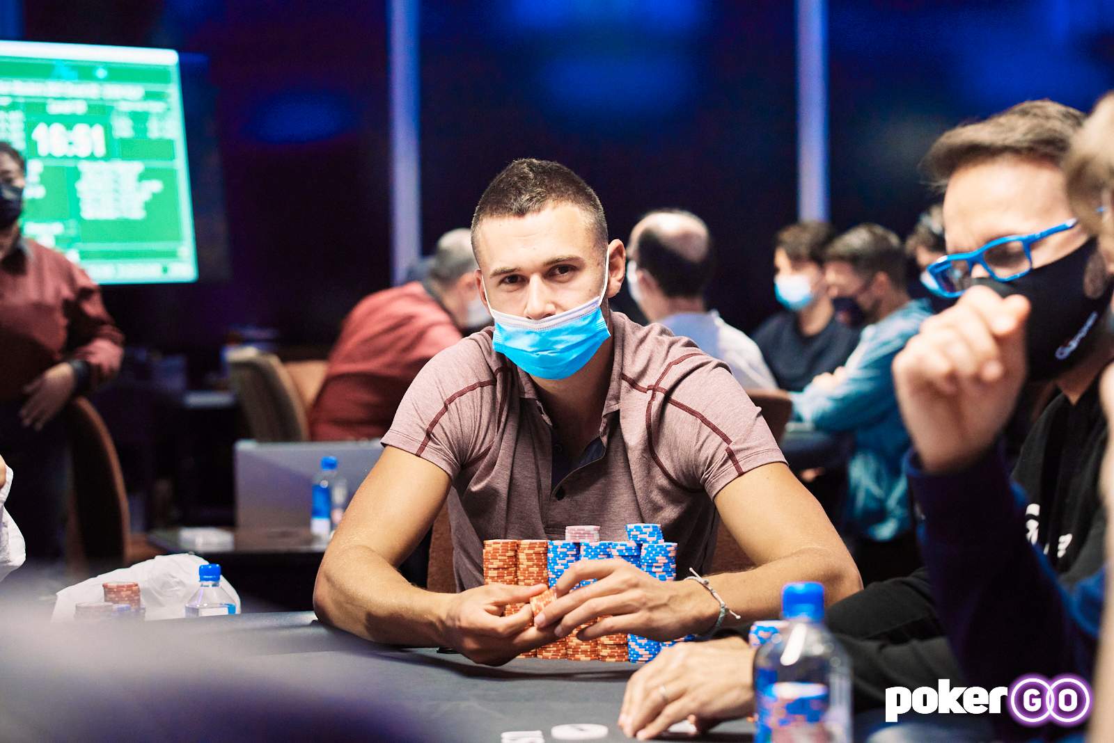 Sean Perry Rides Late Surge of Momentum, Leads the Final Table of Event #2 $10,000 No-Limit Hold'Em