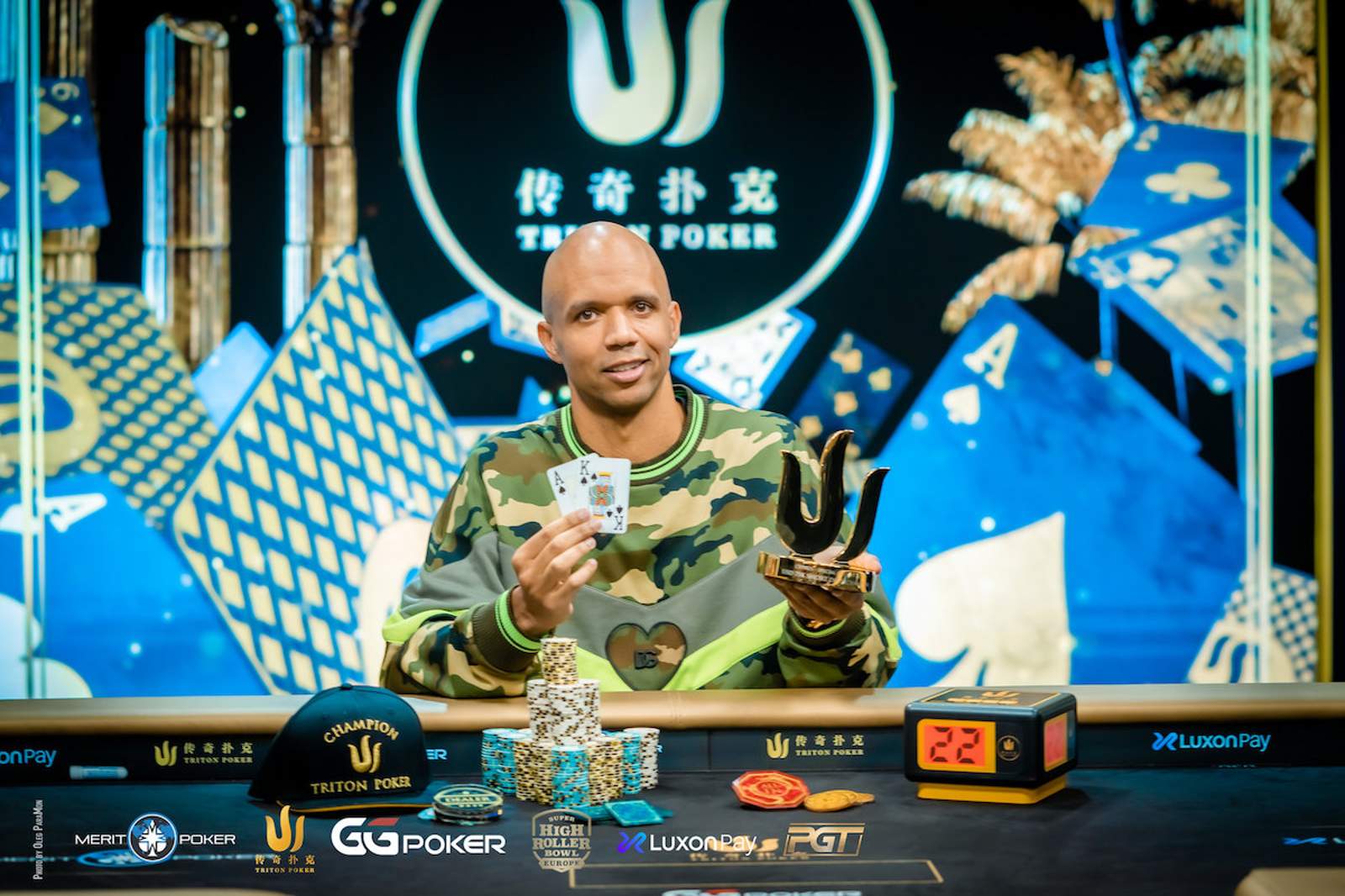 Phil Ivey Moves Into Top 10 of 2022 PGT Leaderboard