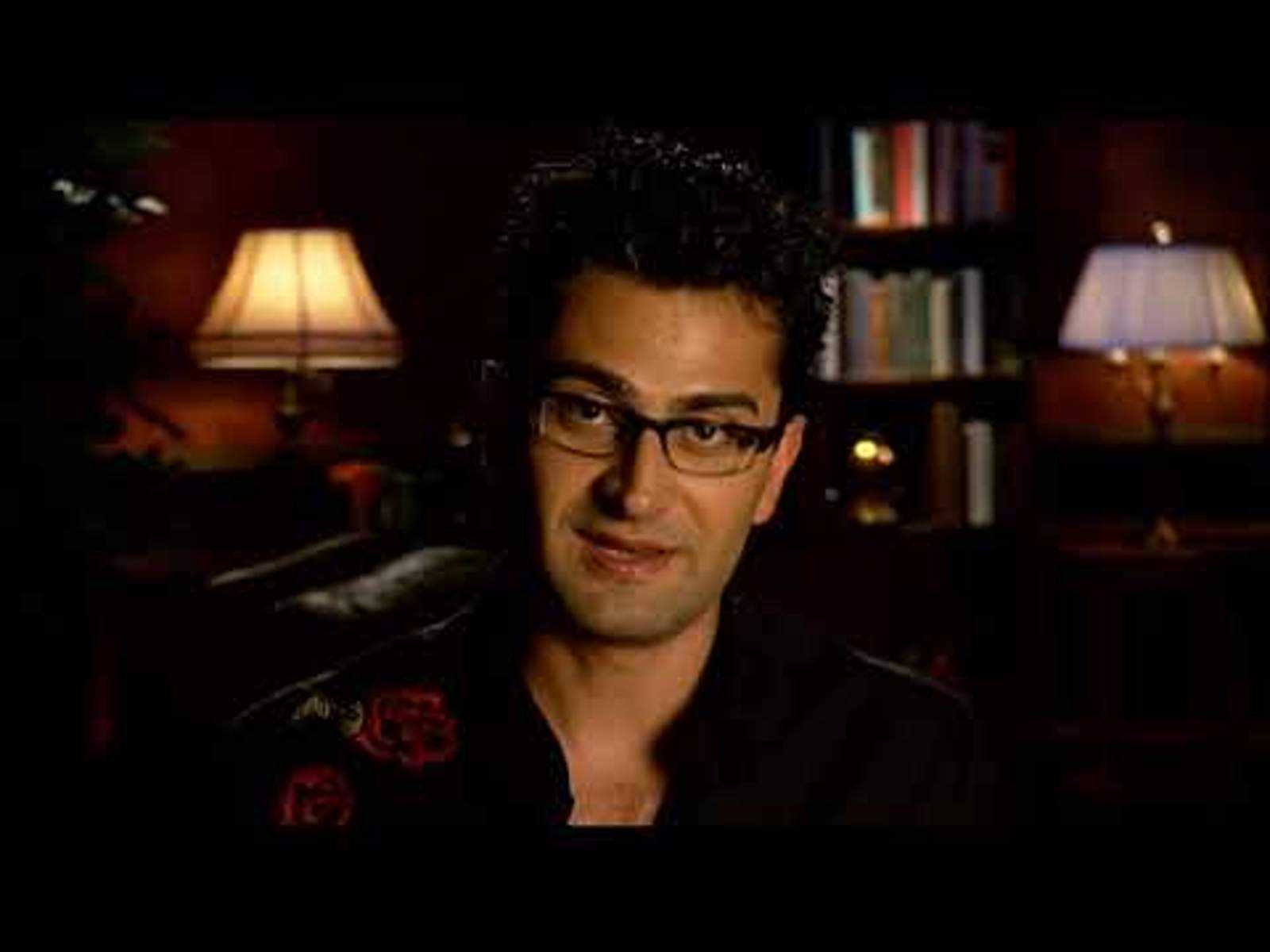 Throwback Hands - Dwan Tricks the Magician