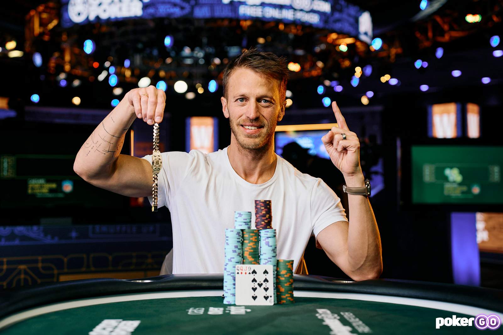 Philip Sternheimer Wins 1st WSOP Bracelet in $10k PLO Hi-Lo Championship