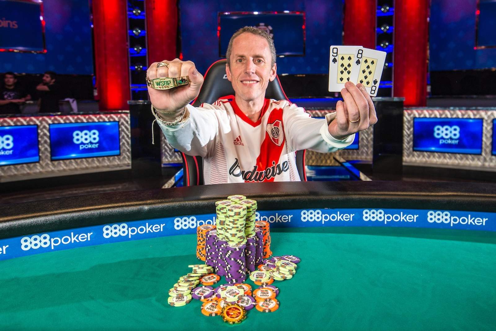 Andres Korn Wins First WSOP Bracelet on PokerGO