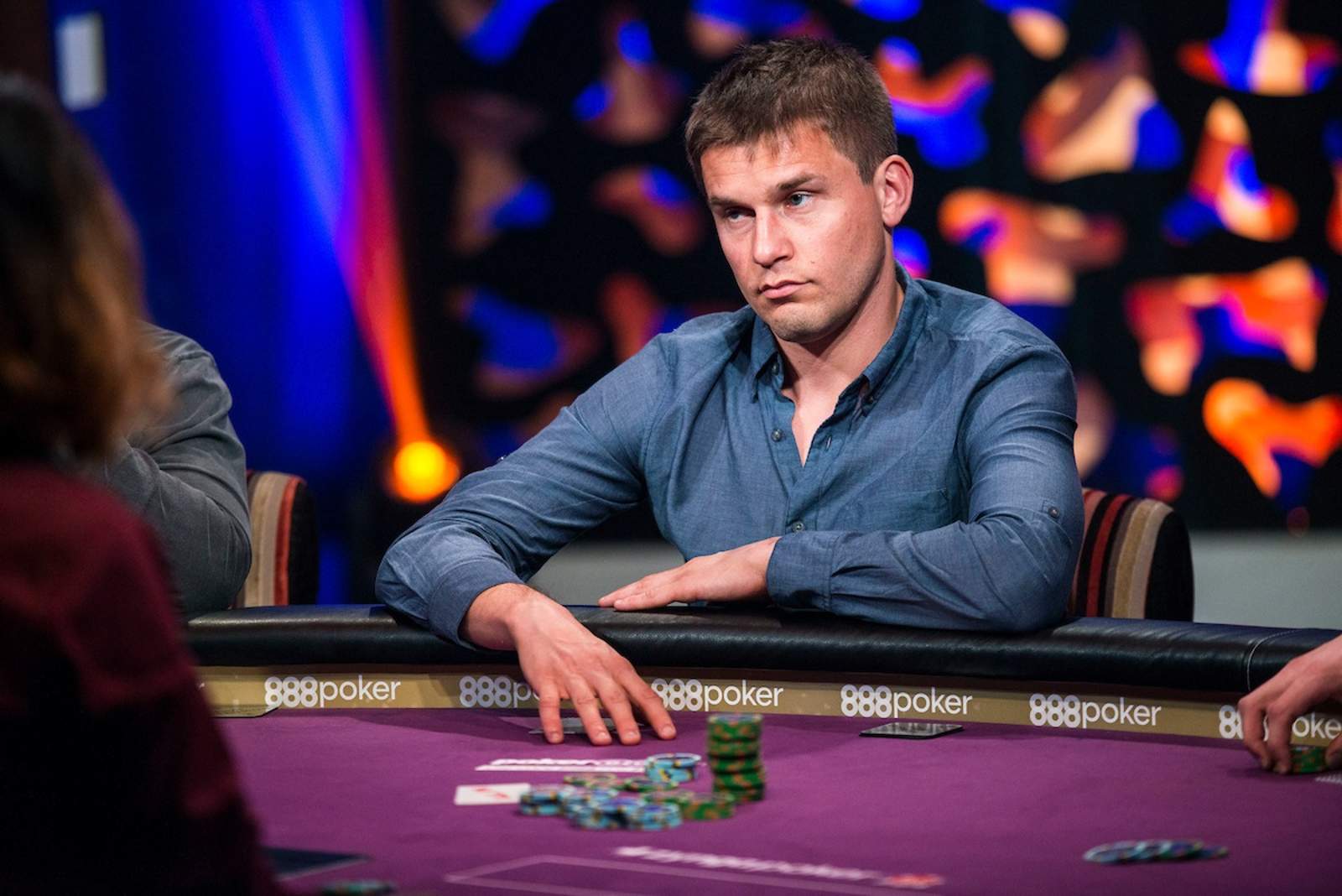 Byron Kaverman Leads Day 1 of Super High Roller Bowl