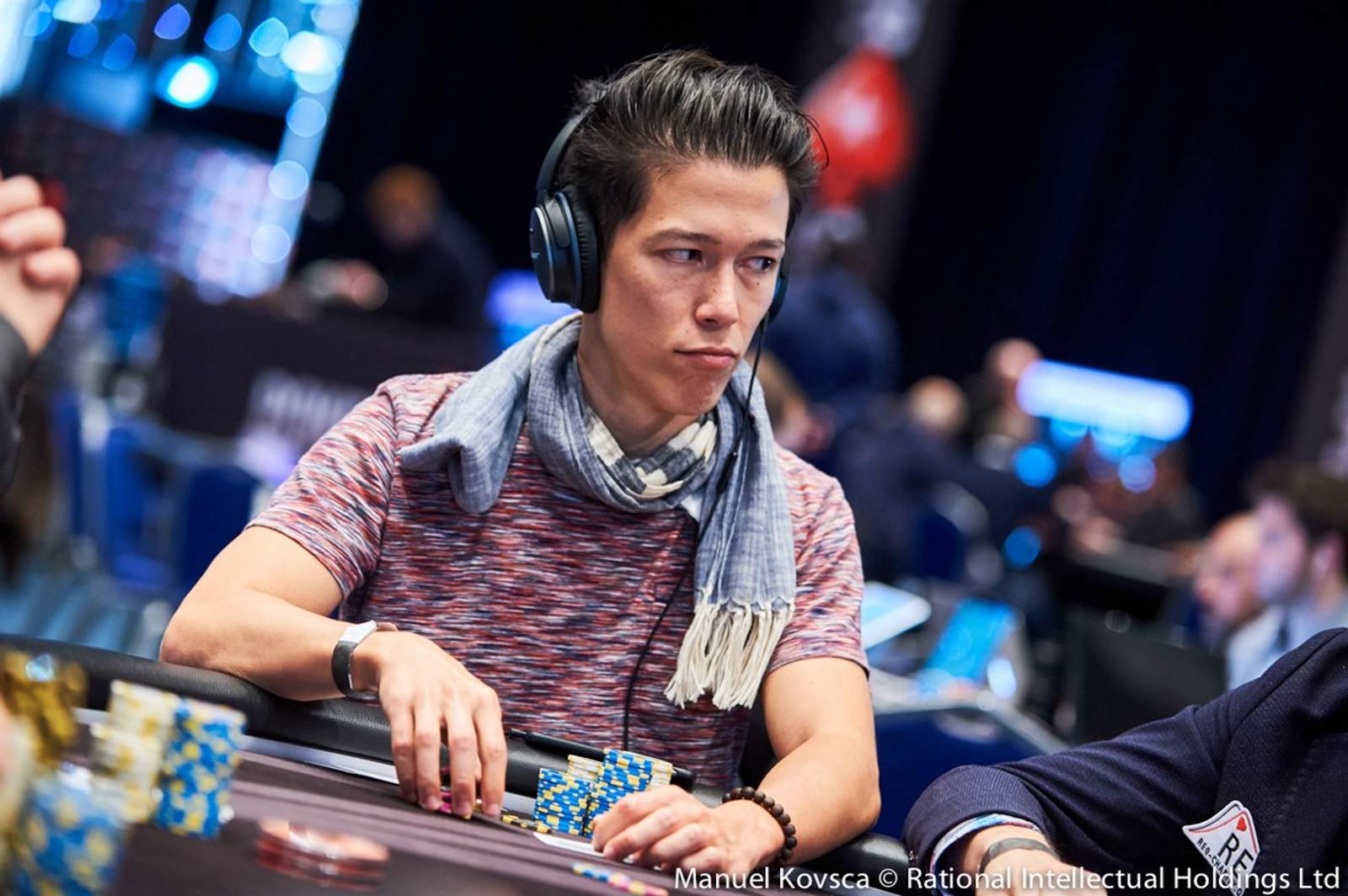 Thomas Muehloecker Leads High Roller After Three-Hour Bubble