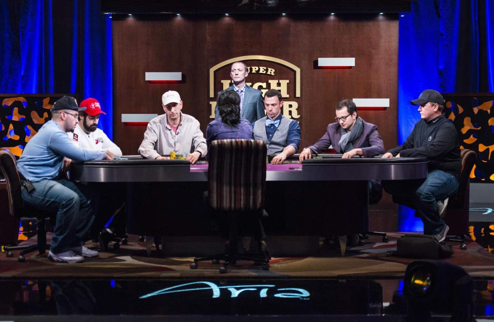2017 Super High Roller Bowl Sold Out, 35 Names Announced