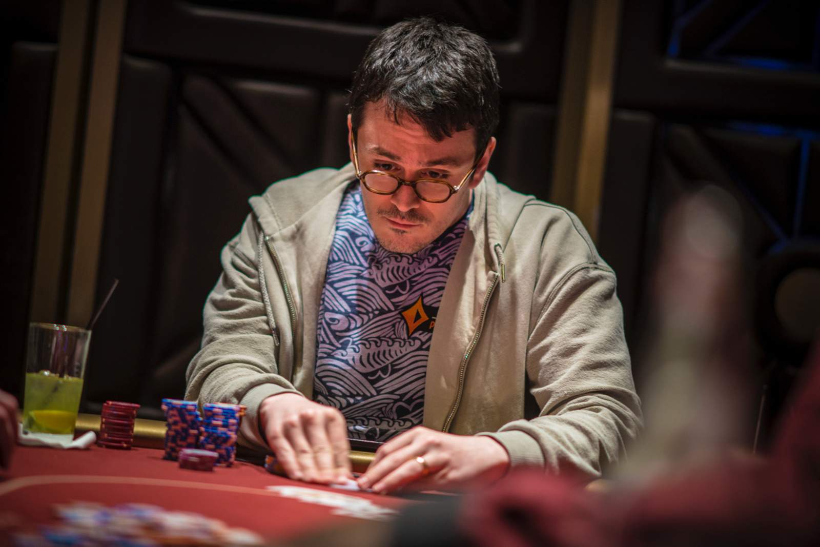 Haxton Holds Lead, Hellmuth Short Heading into $25K Mixed Game Championship Final Table