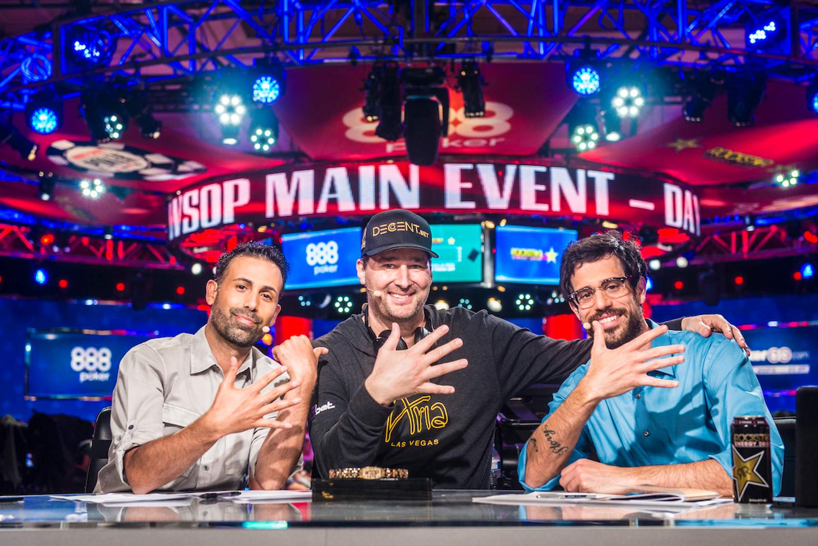 Will Phil Hellmuth Win His 16th Bracelet at the 2019 World Series of Poker?