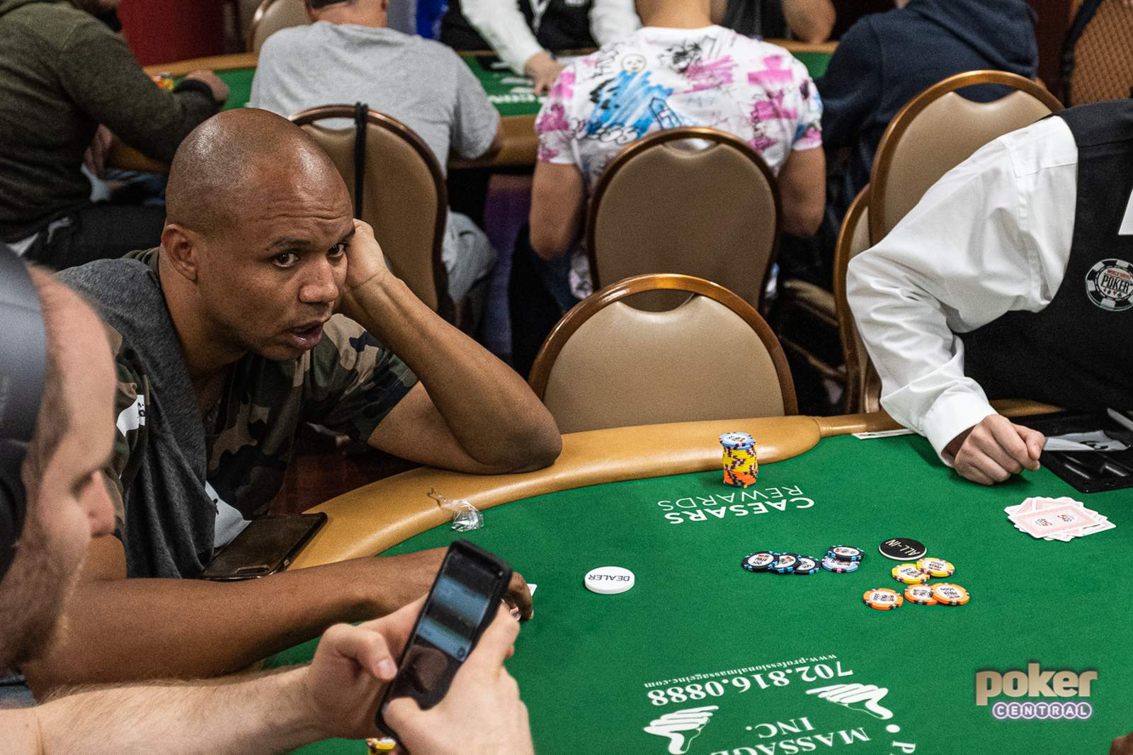 Phil Ivey Lasts 51 Minutes in 2019 WSOP Main Event
