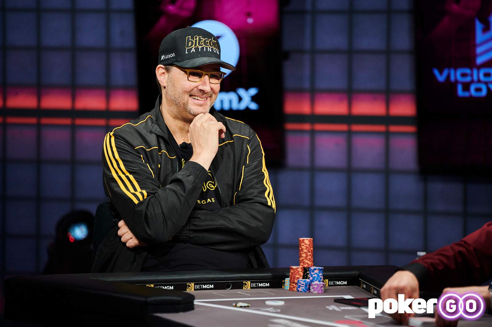 Phil Hellmuth Wins Round 4 of High Stakes Duel III for $800,000