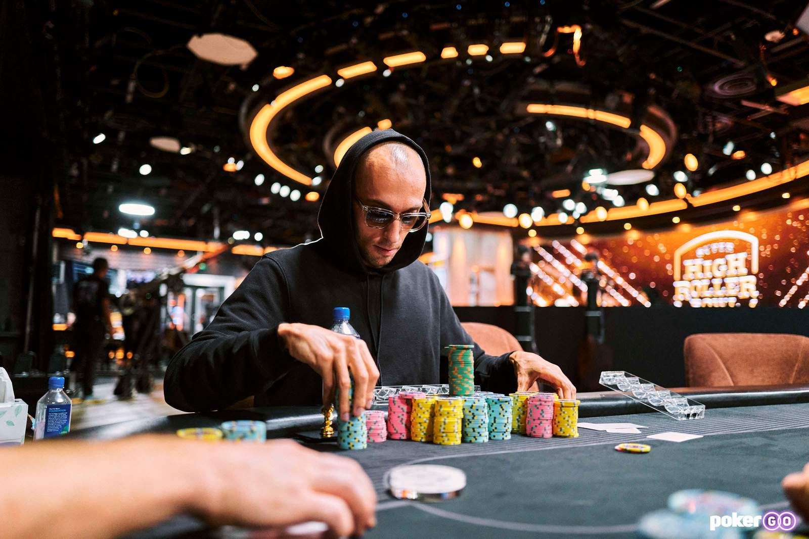 Artem Maksimov Leads After Day 1 of Super High Roller Bowl: $100k Pot-Limit Omaha